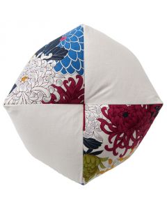Pagong Kyo-Yuzen Dye Zabuton Cushion (Chrysanthemum Beige)